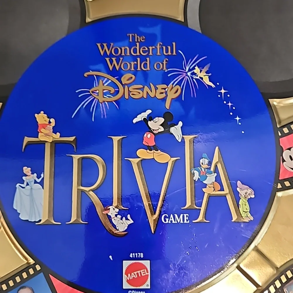 NIB. Wonderful World of Disney 90s  y2k 1999s Trivia game